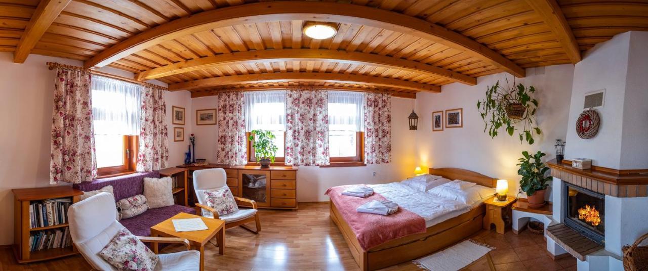 Villa Drevenica Michael à Liptovský Trnovec Extérieur photo